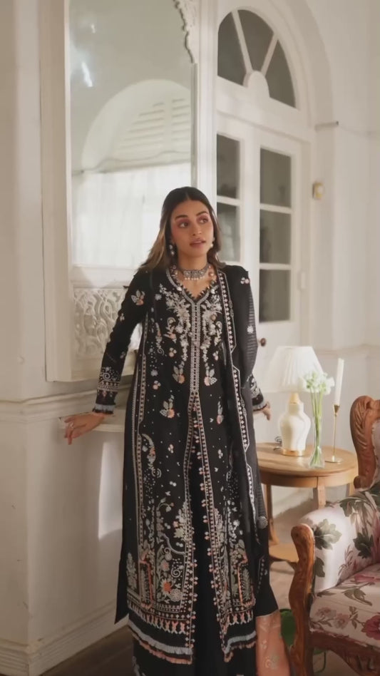 Luxury Black Embroided Lawn 3-Piece Outfit - Elegant Occasion Wear