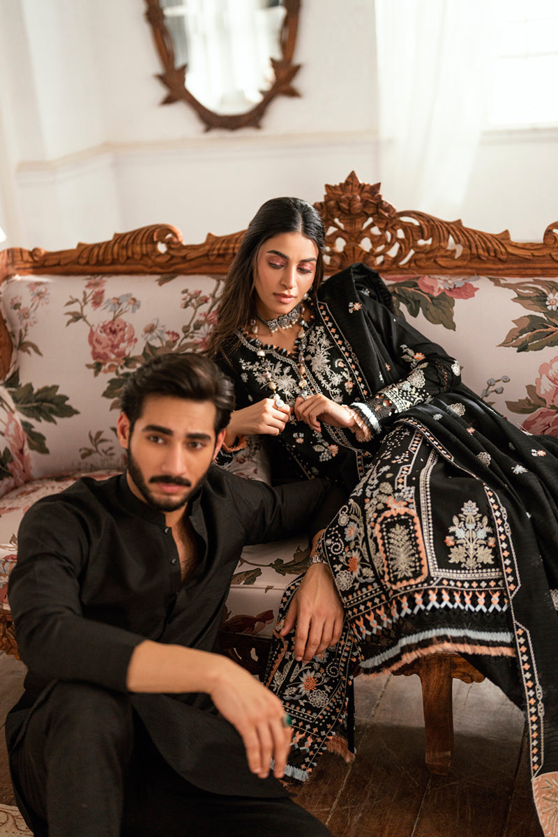 Luxury Black Embroided Lawn 3-Piece Outfit - Elegant Occasion Wear