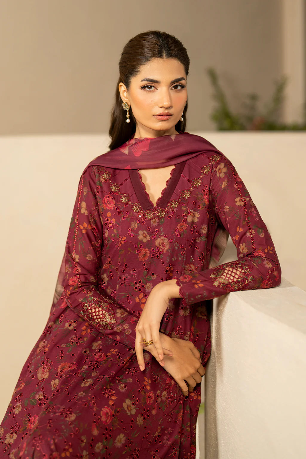 Crimson Charm Printed Dhanak 3-Piece Suit