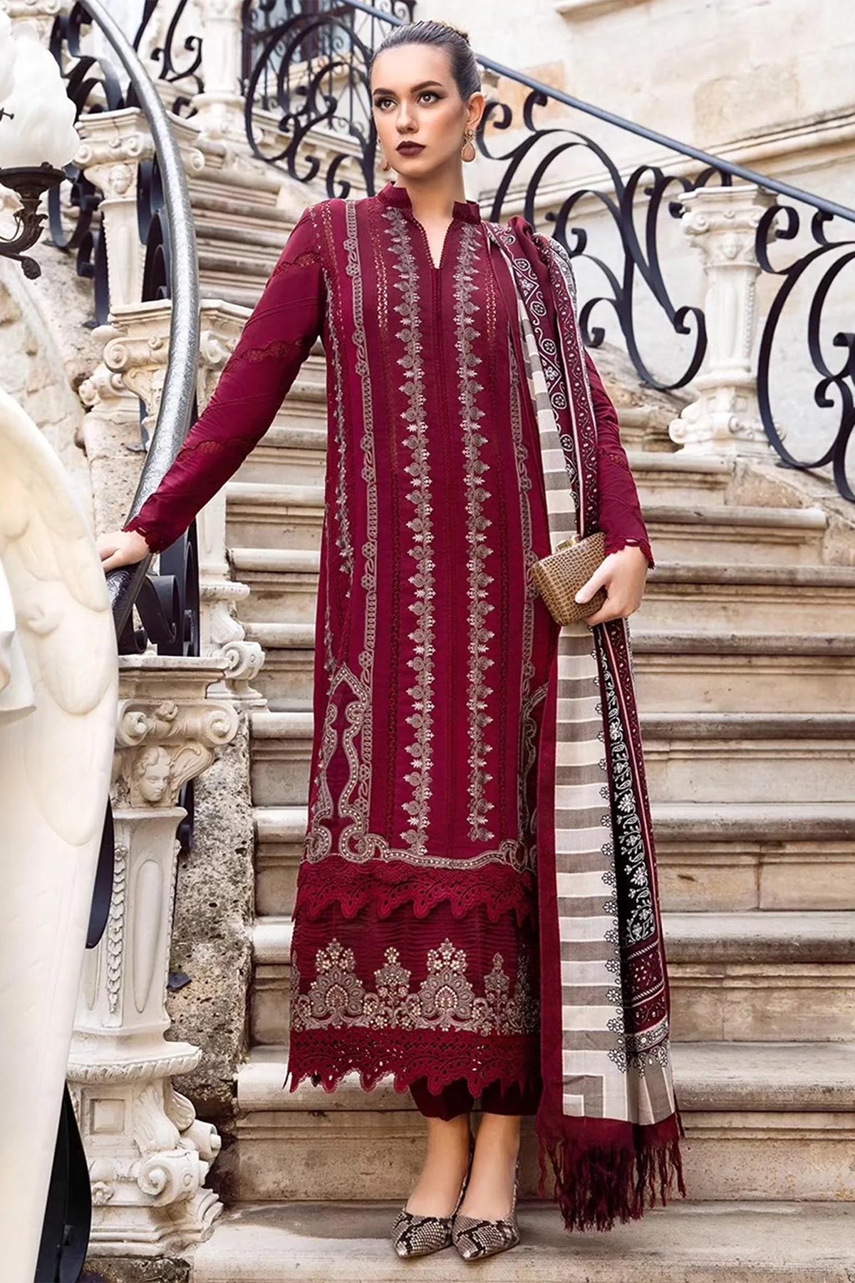 Crimson Grace Embroidered 3-piece Dhanak Suit
